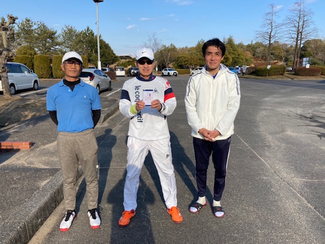 シニアシングル