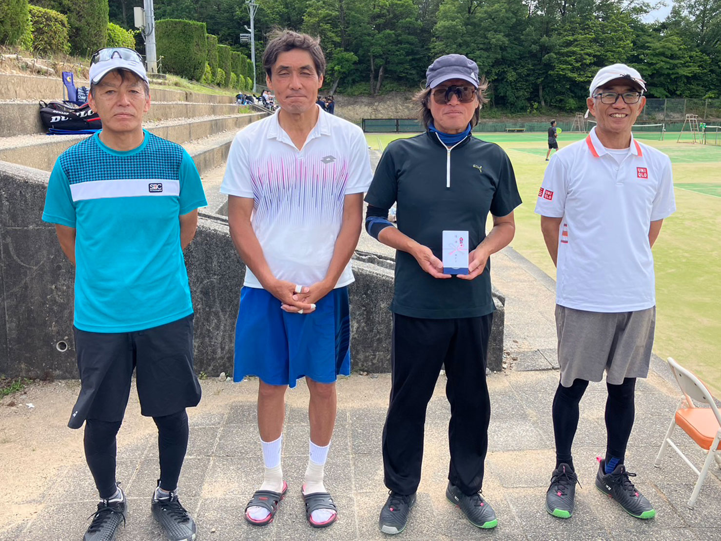 シニアシングル