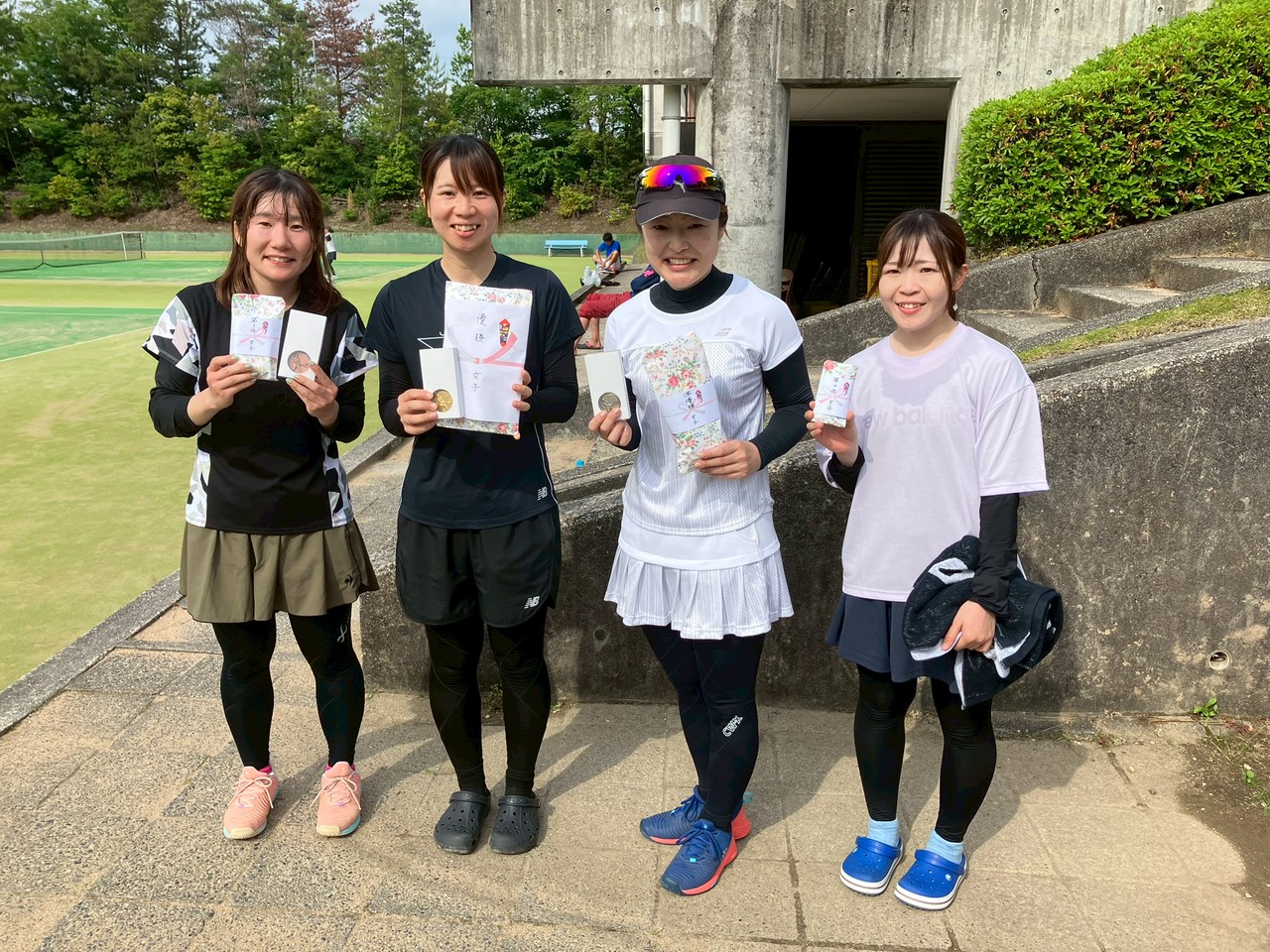 女子１位２位３位４位